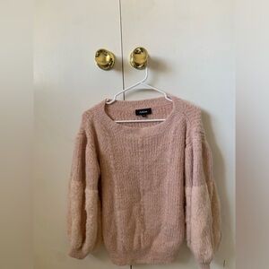 Aakaa Knit Sweater.